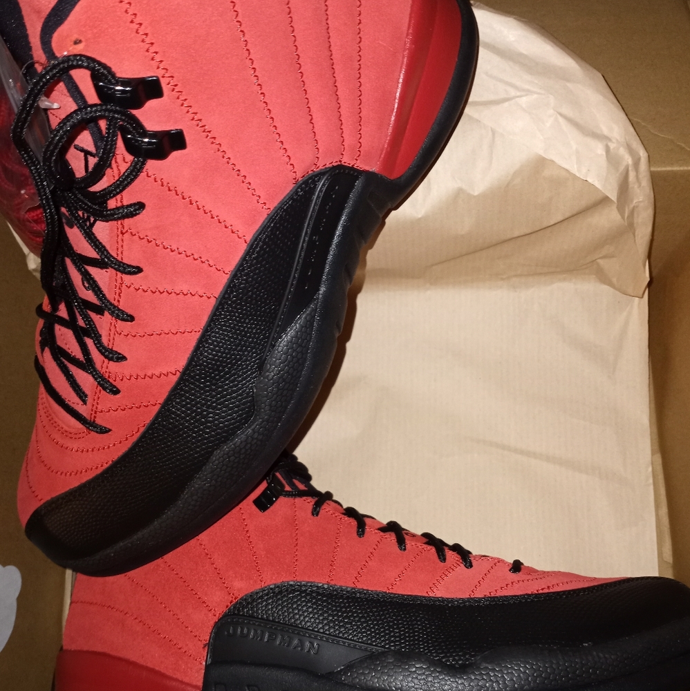Air Jordan - Picture 4 of 10